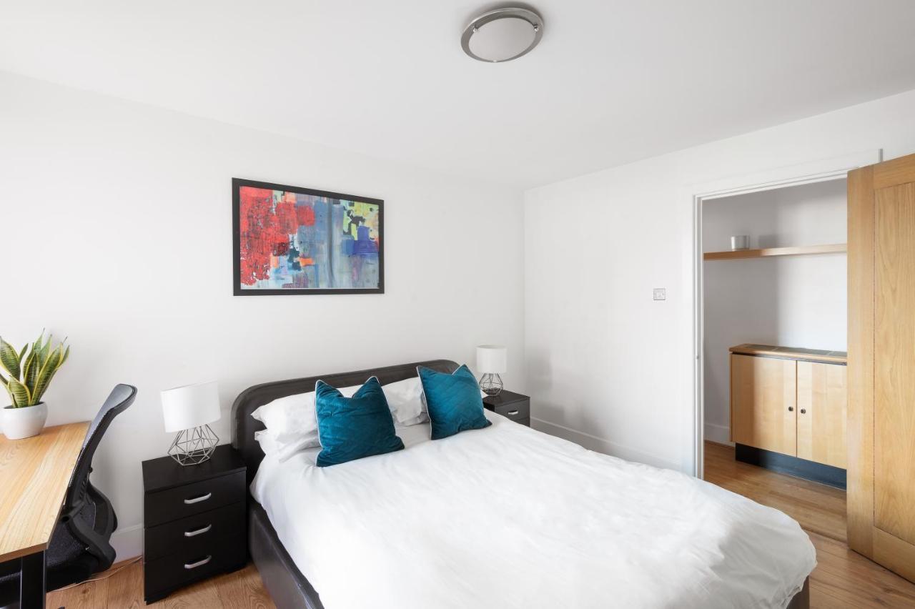 Riverside Balcony Apartments, 10 Minutes From Oxford Circus London Exterior foto