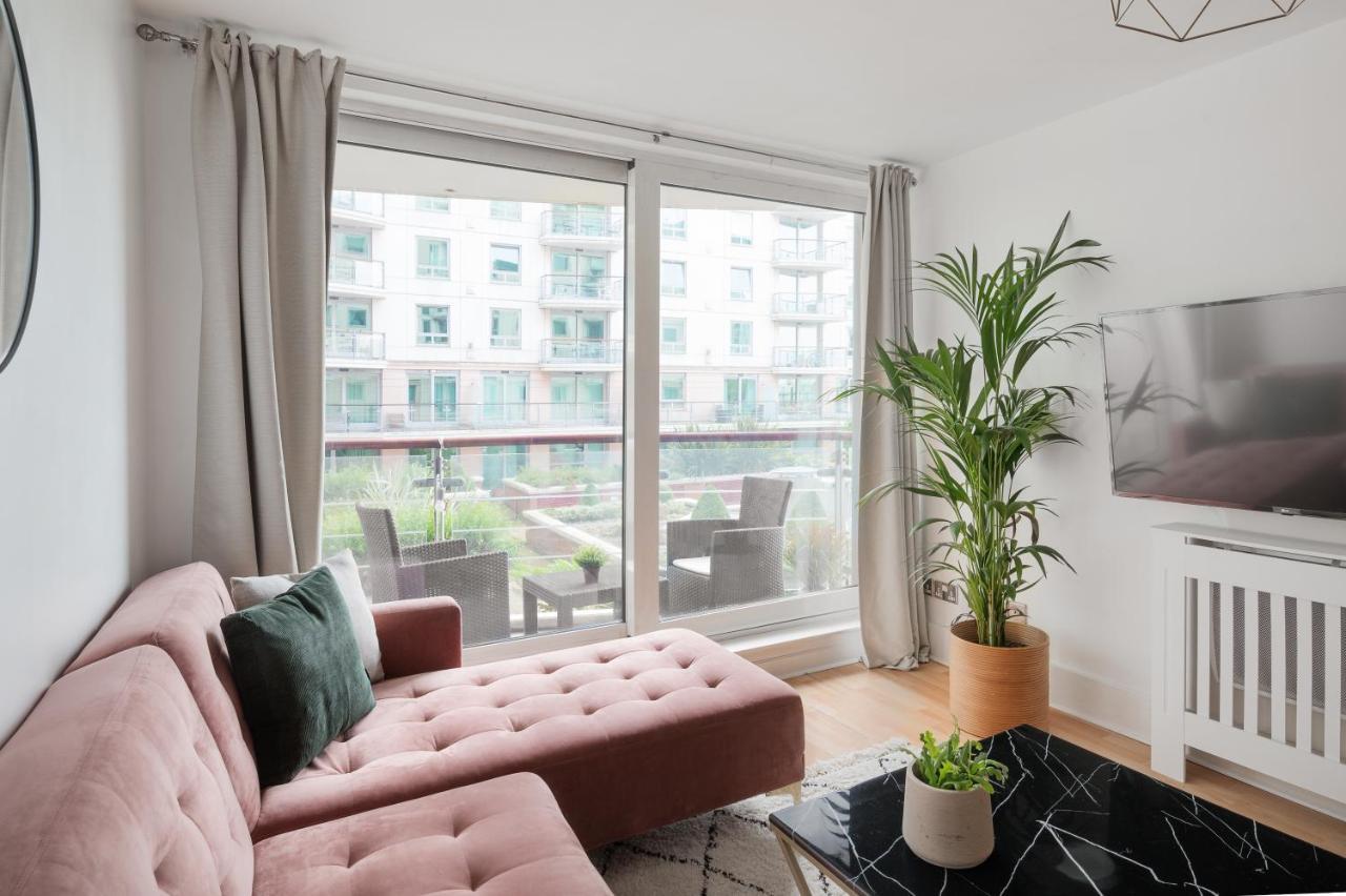 Riverside Balcony Apartments, 10 Minutes From Oxford Circus London Exterior foto